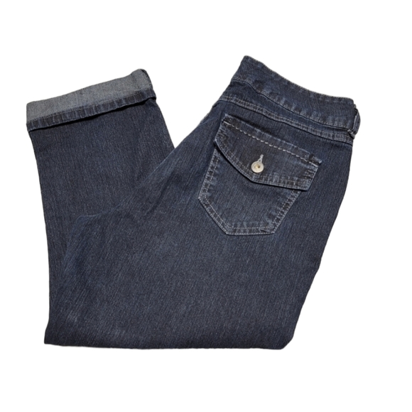 Bandolinoblu Pants - Bandolinoblu - Black Capris - Size 12